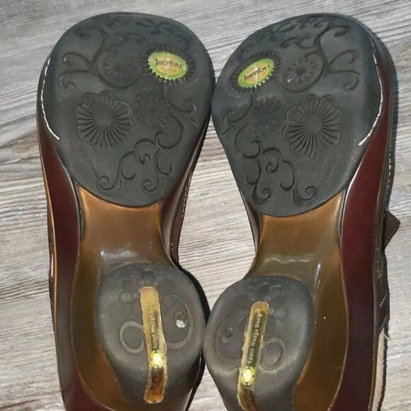 Jambu Cali Sport Wedge Design Clogs Sz 7 - Picture 7 of 7